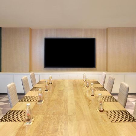 เอลอฟต์ นิวเดลี แอโรซิตี้ Hotel ภายนอก รูปภาพ Meeting room