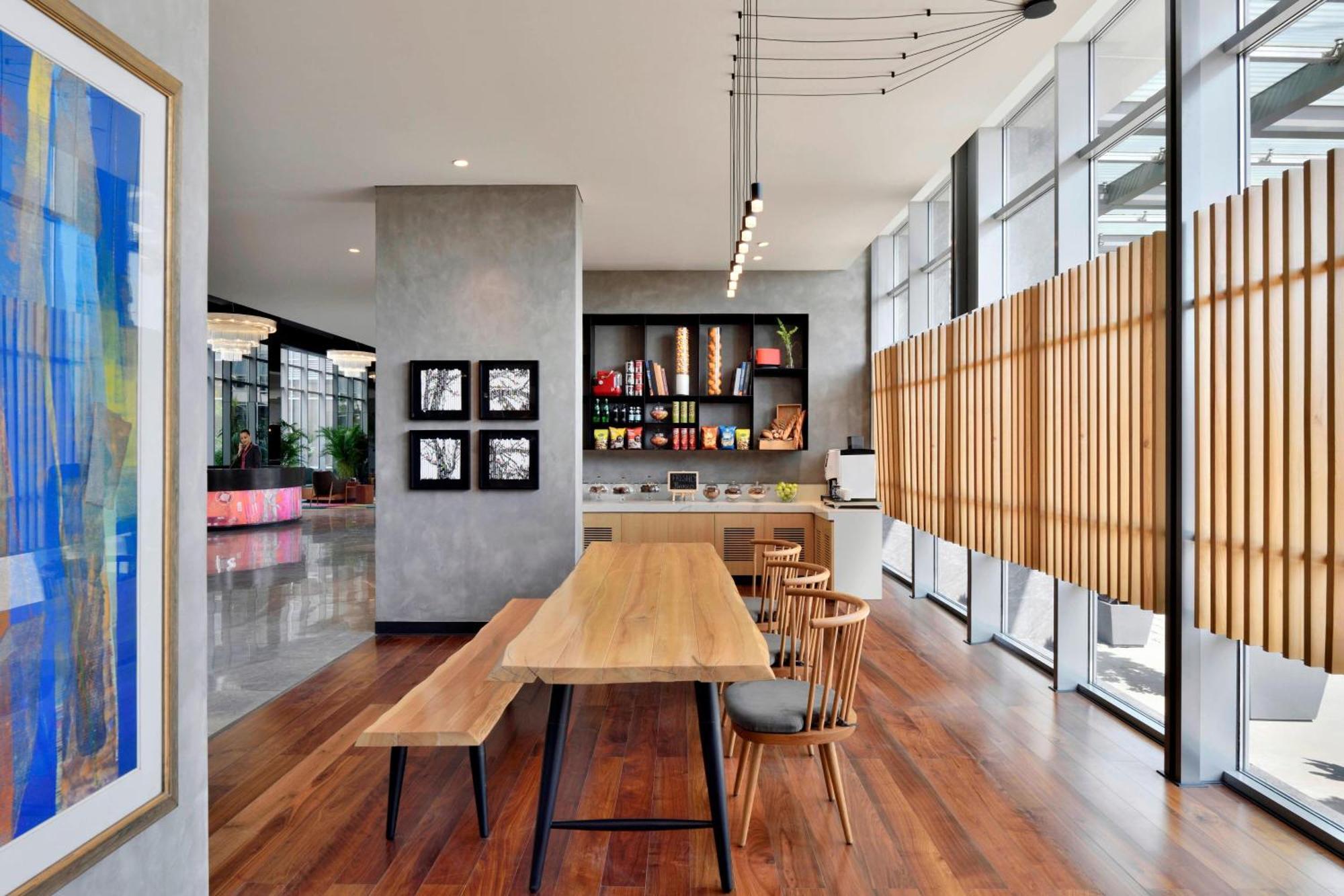 เอลอฟต์ นิวเดลี แอโรซิตี้ Hotel ภายนอก รูปภาพ The kitchen at the 2014 Australian of the Year Awards